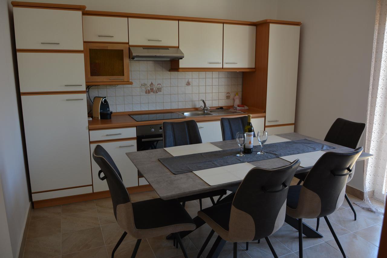 Ferienwohnung Taris Senj  Exterior foto